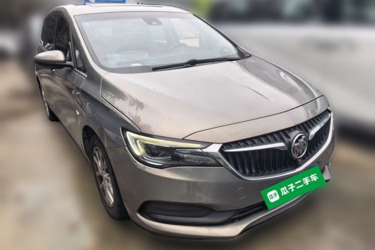 Used Buick GL6 2018 18T 6-Seater Luxury Model Front Right 45 Deg