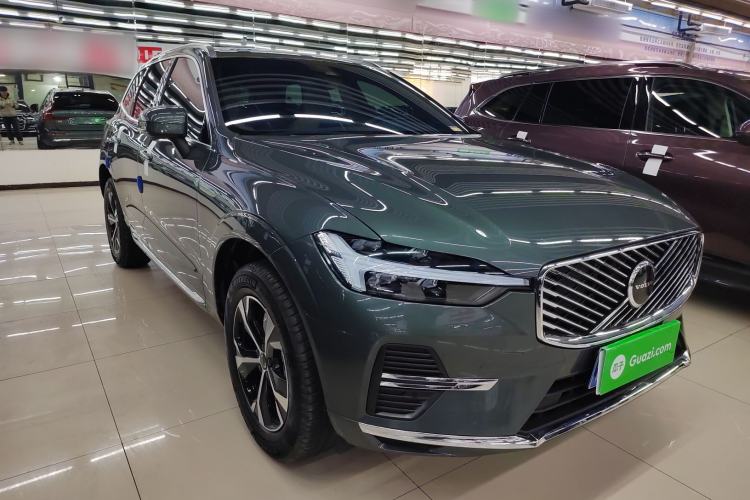 Used Volvo XC60 2026 B5 4x4 Smart Luxury Edition
