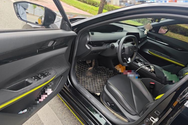 Used CHANGAN UNI-V 2022 1.5T Sport Edition