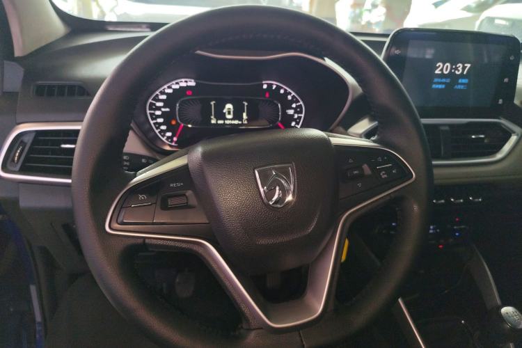 Used Baojun 510 2017 1.5L Manual Fashion Model