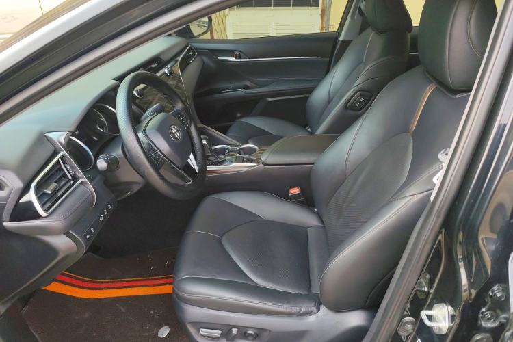 Used Toyota Camry 2019 2.0G Luxury Edition China VI Standard