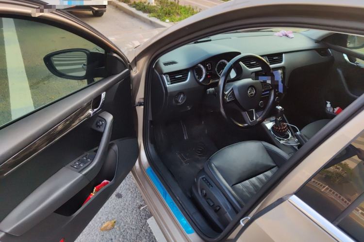 Used Skoda Octavia 2018 TSI280 DSG Flagship Edition Driver Seat