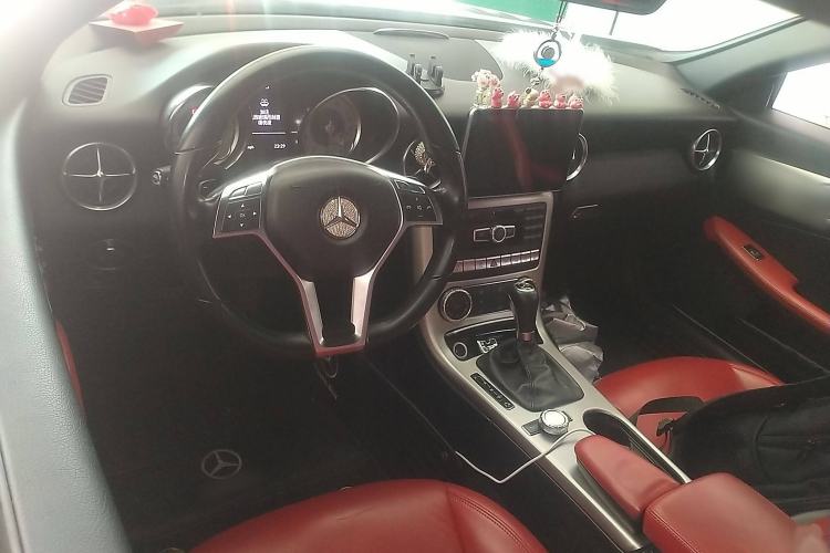 Used Mercedes-Benz SLK-Class 2011 SLK 200 Fashion Model
