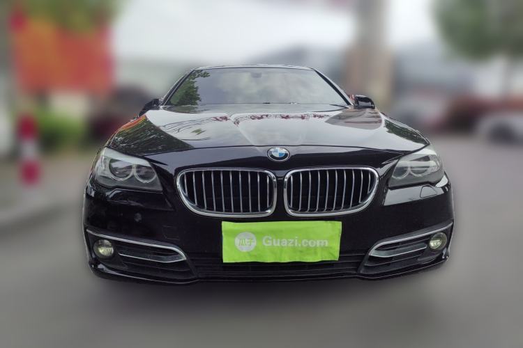 Used BMW 5 Series 2011 528Li Leading Model

