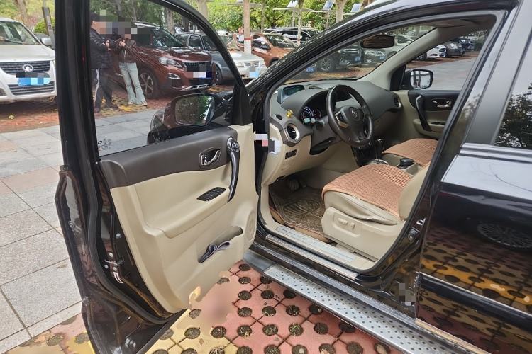 Used Renault Koleos 2014 2.5L 4x4 Comfort Edition Driver Seat