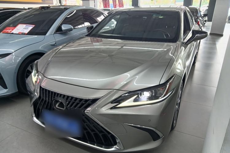 Used Lexus ES 2021 200 Excellence Edition