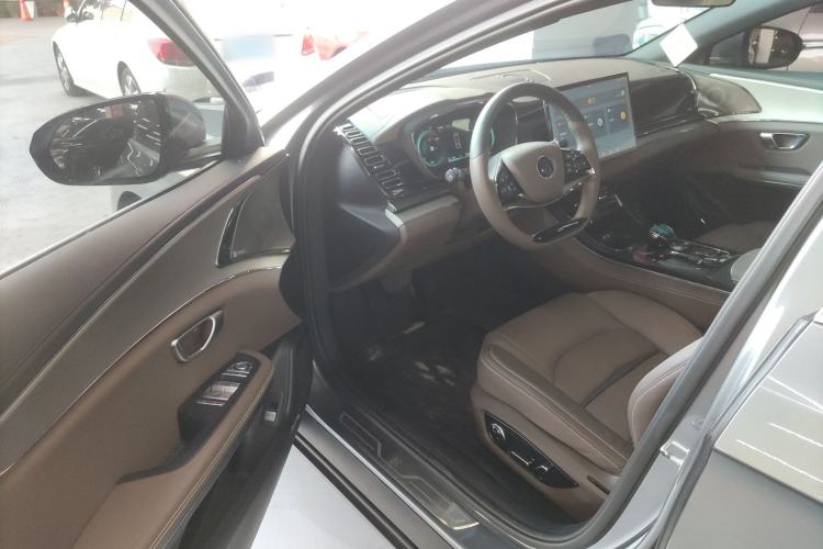 Used BYD Han 2020 EV Long-Range Luxury Model Driver Seat