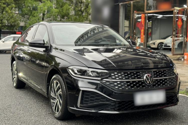 Used Volkswagen Lavida 2023 1.5L Automatic Starry Sky 5 Million Edition Exterior 2