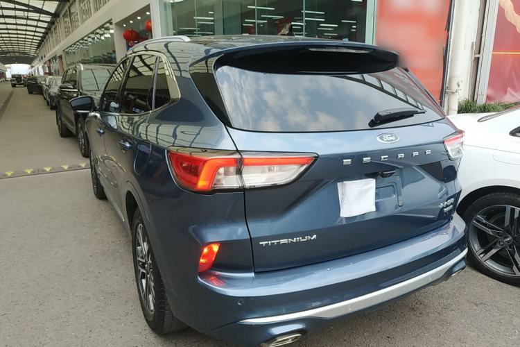 Used Ford Escape 2020 EcoBoost 245 Four-Wheel Drive Luxury Edition Exterior 2