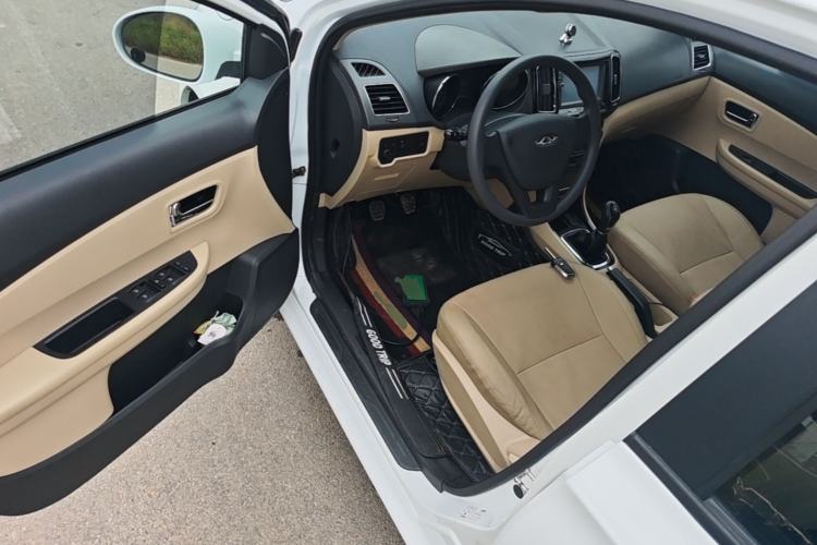 Used Chery E3 2015 1.5L Manual Fashion Model
