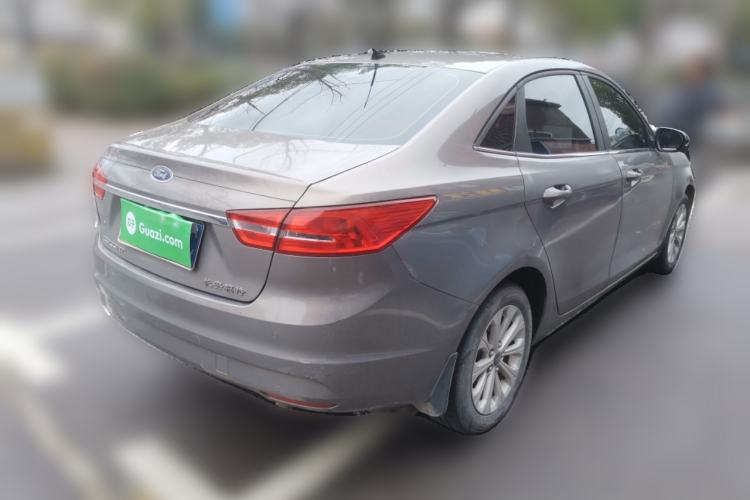 Used Ford Escort 2015 1.5L Automatic Fashion Model