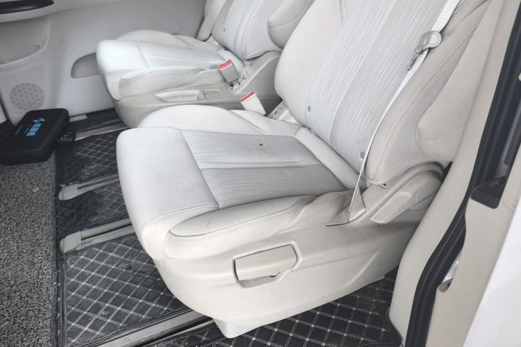 Used Buick GL8 2018 ES 28T Comfort Model China VI Standard