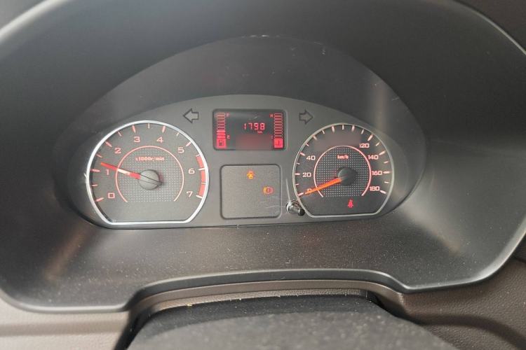 Used Wuling Hongguang V 2022 1.5L Jingqu Edition Electric-Assist LAR