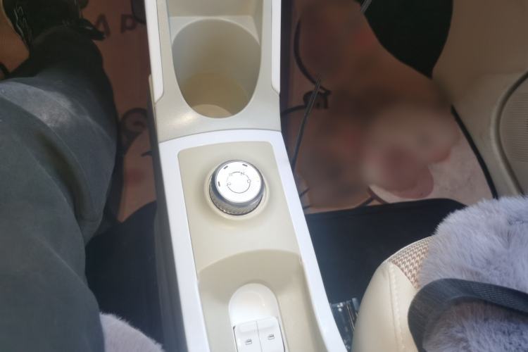 Used Wuling Hongguang MINIEV 2024 3rd Generation 215km Youth Edition Gear Lever