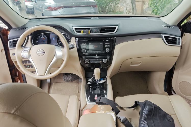 Used Nissan X-Trail 2014 2.0L CVT Comfort Edition 2WD
