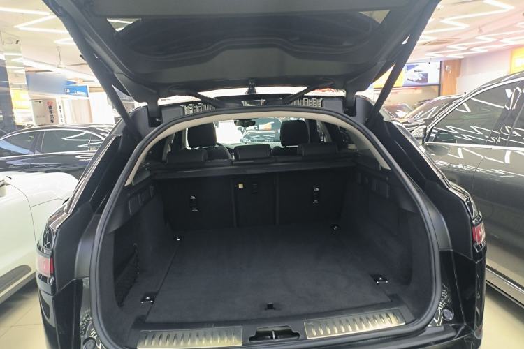 Used Land Rover Range Rover Velar 2022 250 PS