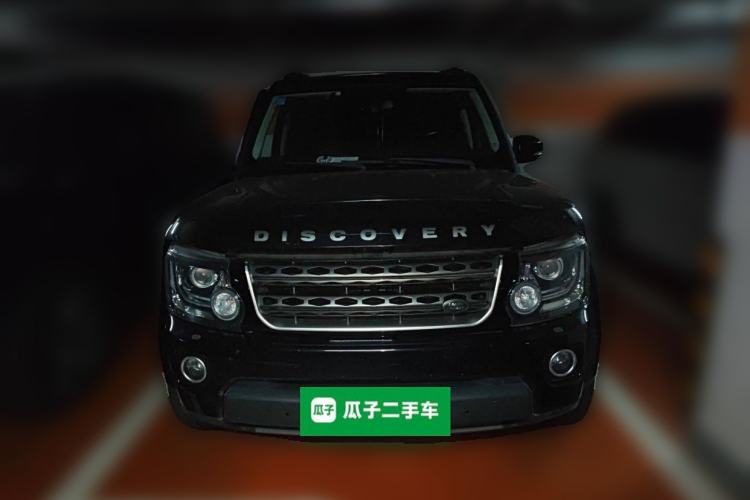 Used Land Rover Discovery 2016 3.0 SC Obsidian Black Heritage Edition SE
