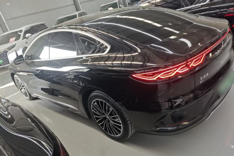 Used BYD Han 2024 EV Glory Edition 506KM Front-Wheel-Drive Premium Model
