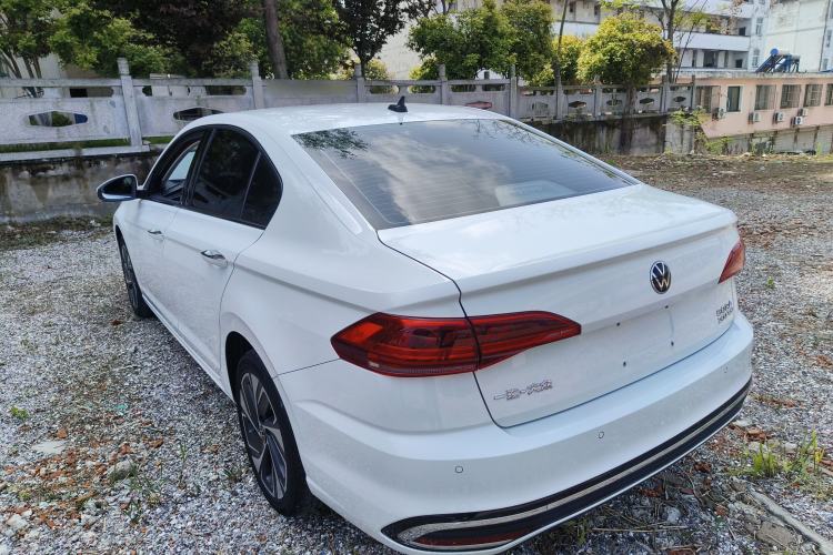 Used Volkswagen Bora 2024 200TSI DSG EnjoyDrive PRO Edition Exterior 2