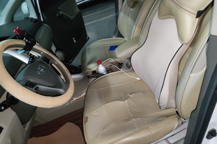 Used Toyota Verso 2015 180E CVT Crossover Edition Left Front Seat