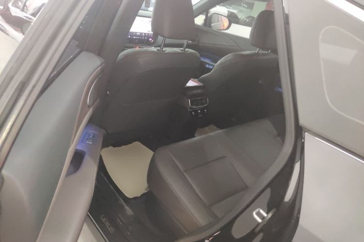 Used Lexus RX 2025 350h Two-Wheel Drive Comfort Edition
