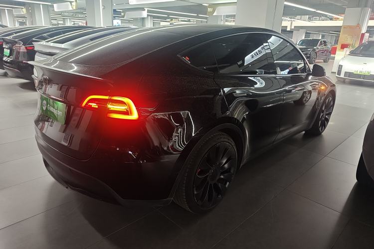 Used Tesla Model Y 2022 Performance High-Performance All-Wheel-Drive Version