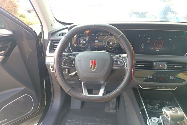 Used Hongqi HS5 2022 Facelifted Version 2.0T Smart Connect Flagship All-Wheel-Drive Edition
