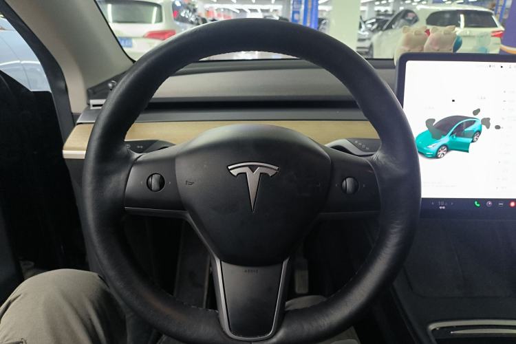 Used Tesla Model Y 2021 Long-Range All-Wheel-Drive Version 3D7