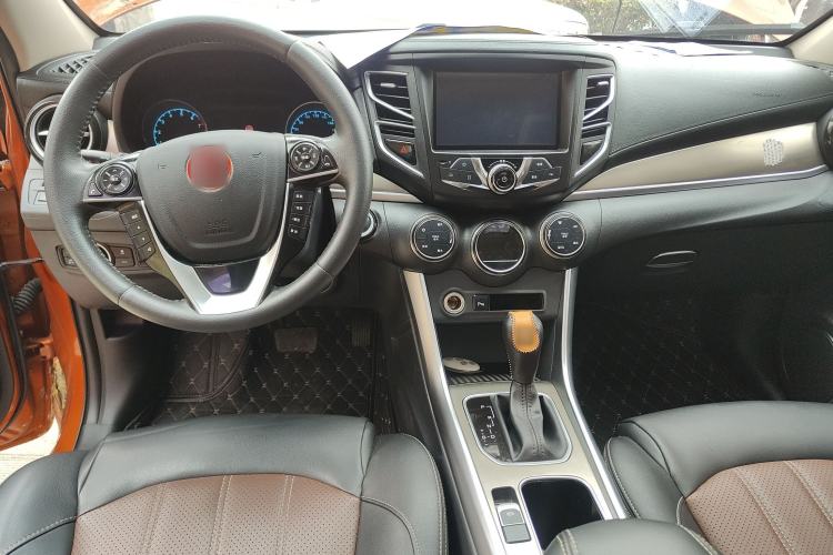 Used BYD Song 2018 1.5TID Automatic Smart Connect Prestige Model