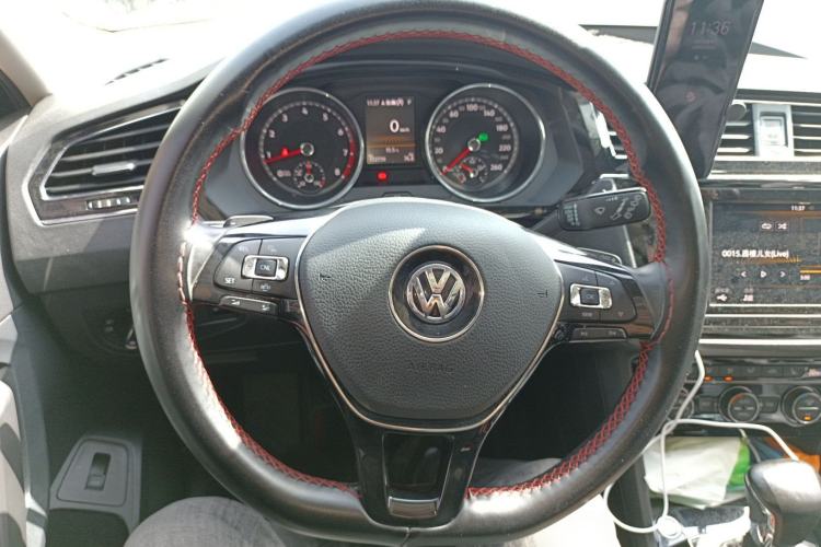 Used Volkswagen Tiguan L 2019 330TSI Automatic Two-Wheel Drive Smart Luxury Version China V Emission Standard