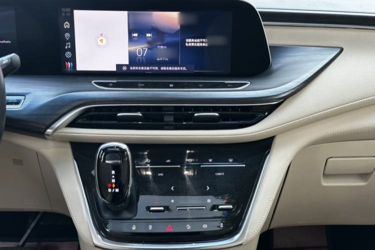 Used Buick GL8 2023 ES Lu Zun Flagship Model
