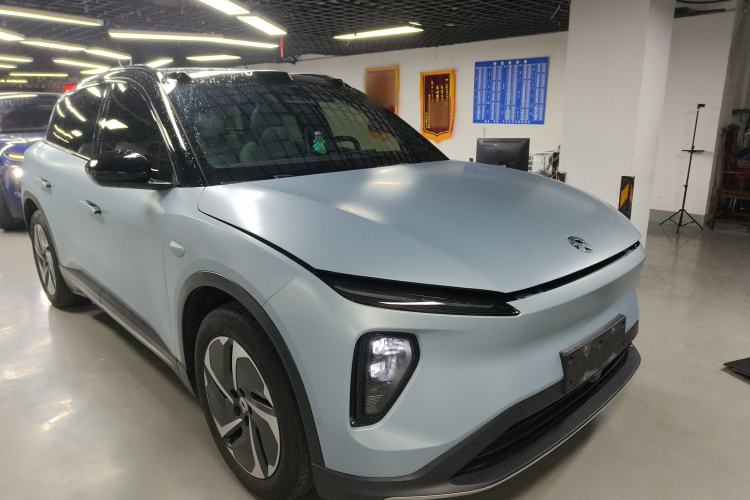 Used Nio ES6 2023 75 kWh Front Right 45 Deg