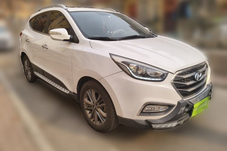 Used Hyundai ix35 2015 2.0L Automatic 2WD Smart Type China IV