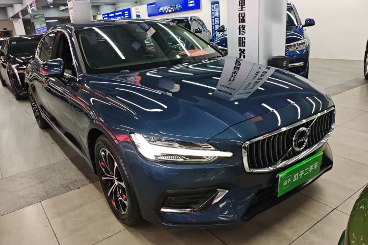 Used Volvo S60 2020 T4 Zhiyi Luxury Edition