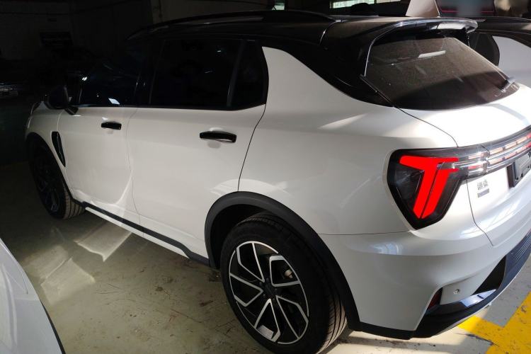 Used Lynk & Co 01 EM-P 2023 1.5TD EM-P PM Exterior 3