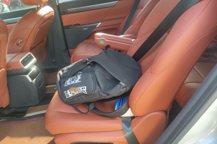 Used Dongfeng eπ eπ008 2024 210Max Range-Extended Version 6 Seats