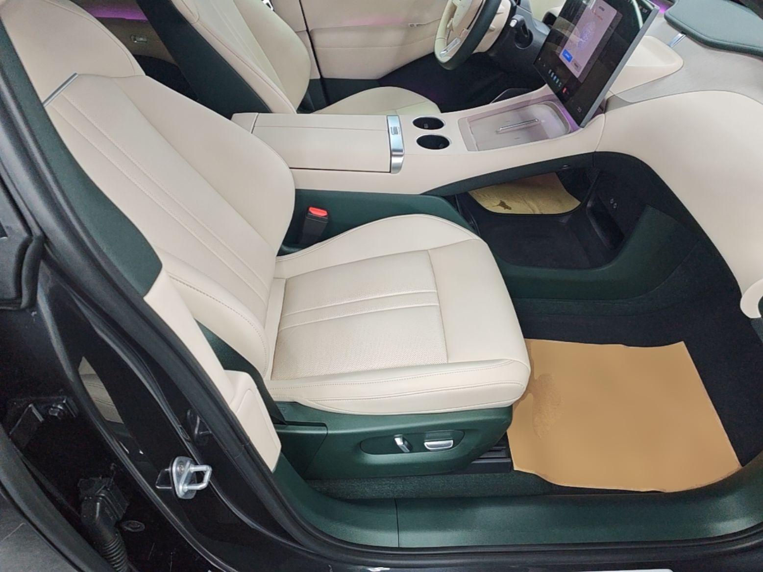 Xiaomi Auto YU7 2026 Standard Edition — снимка 19