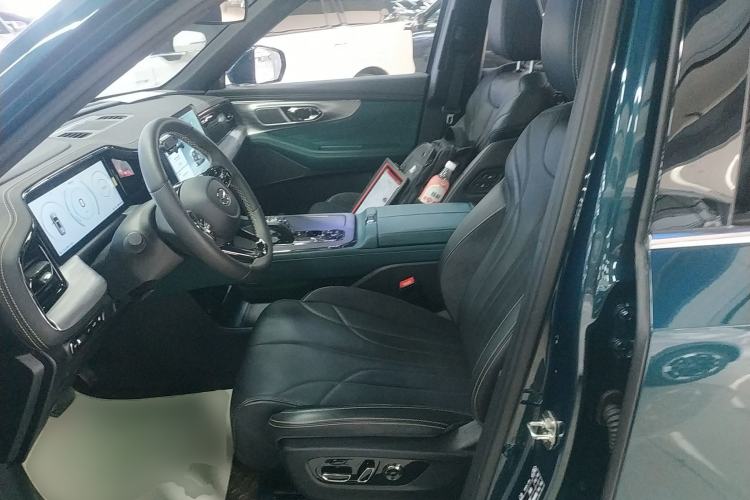 Used GAC Trumpchi ES9 2024 PHEV with 143 km Max Left Front Seat