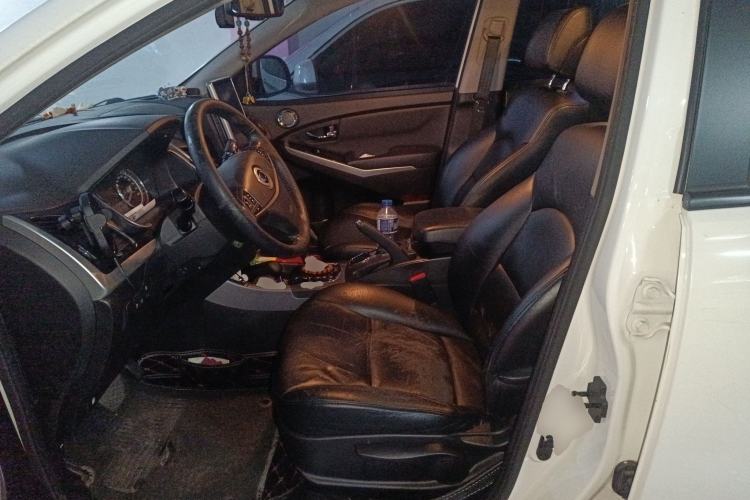 Used SsangYong Korando 2013 2.0L Gasoline Two-Wheel Drive Automatic Luxury Navigation Edition
