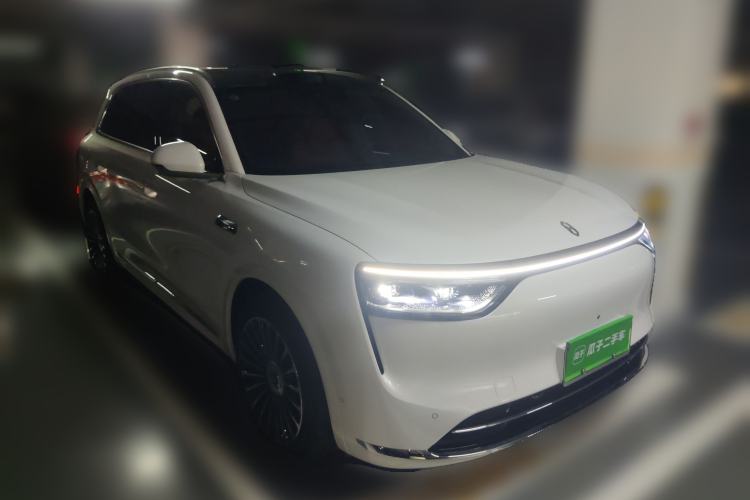 Used Hima AITO M8 2025 Extended-Range Ultra Version 53.4 kWh 6-Seater Edition
