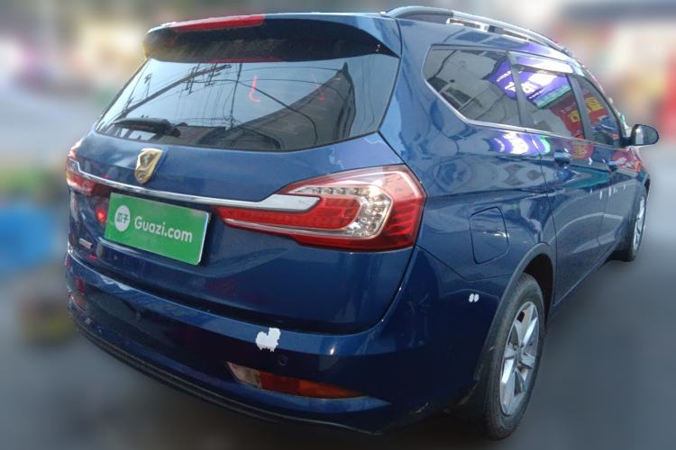 Used Baojun 310W 2017 1.5L Manual Fashion Model China V