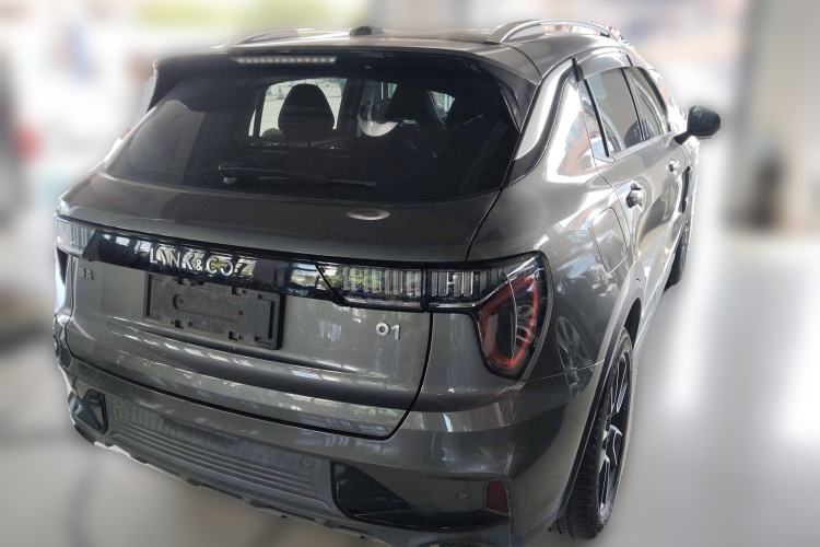 Used Lynk & Co 01 2021 2.0TD Two-Wheel-Drive Pro Trim Rear Right 45 Deg