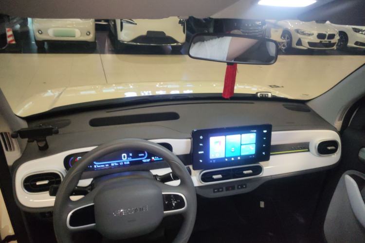 Used Geely Galaxy Panda 2025 210 km – Yuanqi Bear Center Console