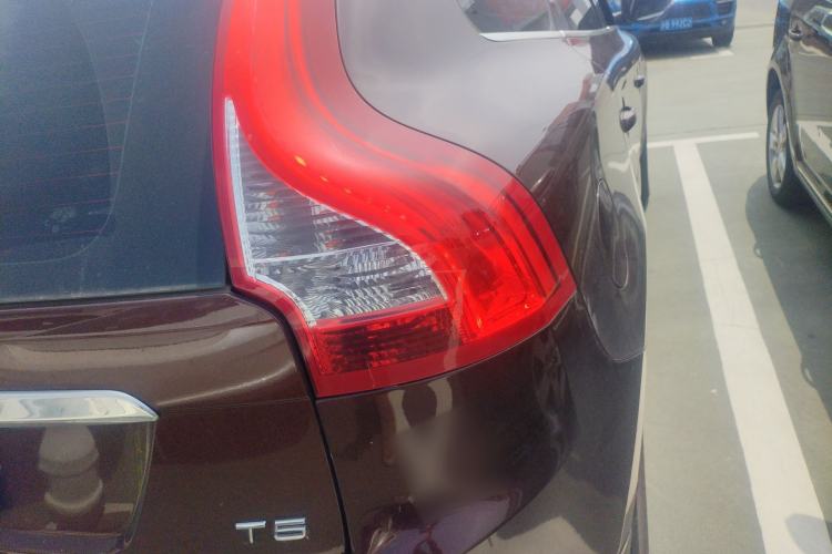 Used Volvo XC60 2016 T5 Smart Version Right Rear Taillight