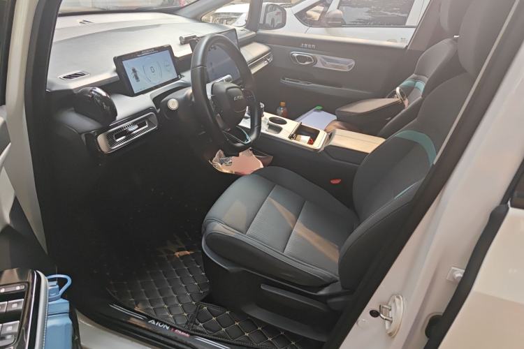 Used AION Y 2023 Plus 610 Enjoy Edition
