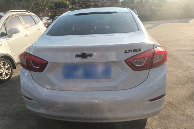 Used Chevrolet Cruze 2018 Redline 320 Automatic Pioneer Edition