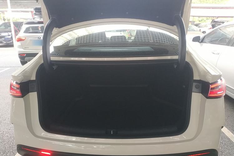 Used BYD Seal 06 New Energy 2024 DM-i 80KM Prestige Model Trunk