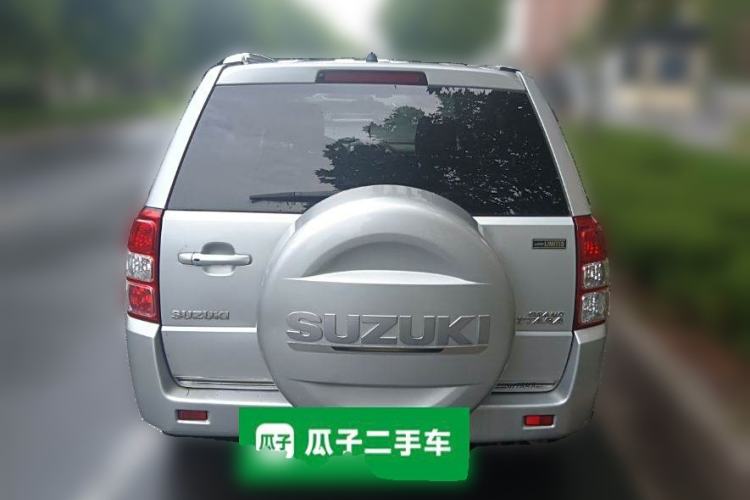 Used Suzuki Grand Vitara 2011 2.4 AT JLX-EL 5-Door Limited Edition
