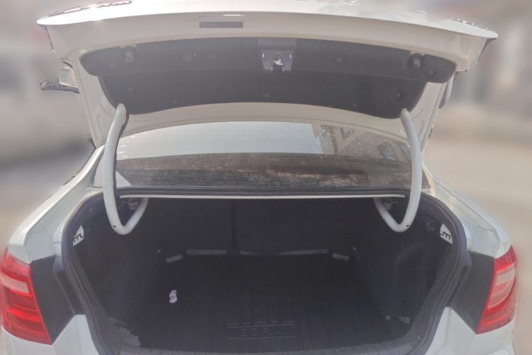 Used Volkswagen Bora 2014 1.6L Automatic Comfort Model
