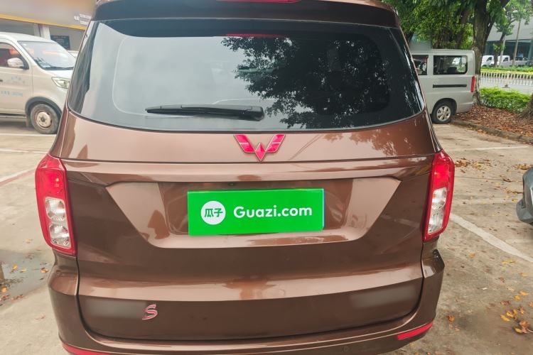 Used Wuling Hongguang 2019 1.5L S Comfort Edition China VI LAR